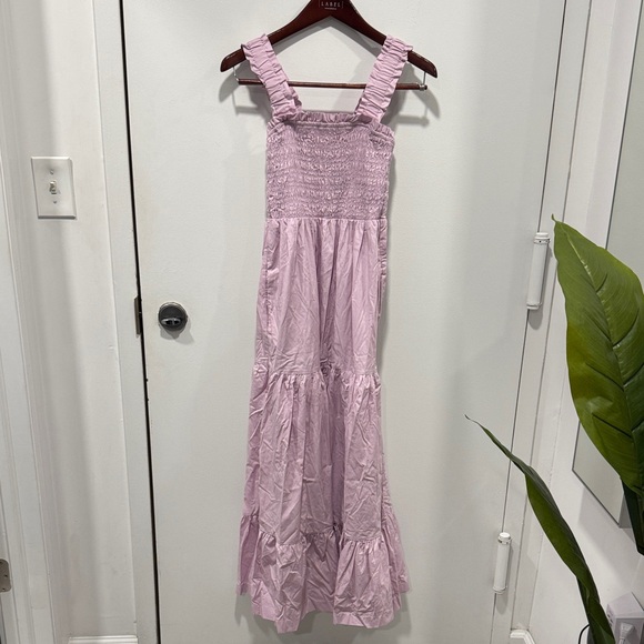 Abercrombie & Fitch Smocked
Bodice Easy Maxi Dress - Picture 4 of 10